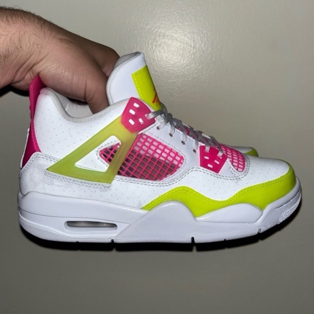 Air Jordan 4 Retro White Lemon Pink